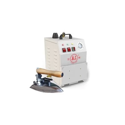 Mini Iron and Ironing Board